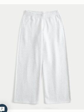 Hollister Ultra High-Rise Sweatpants in Light Gray